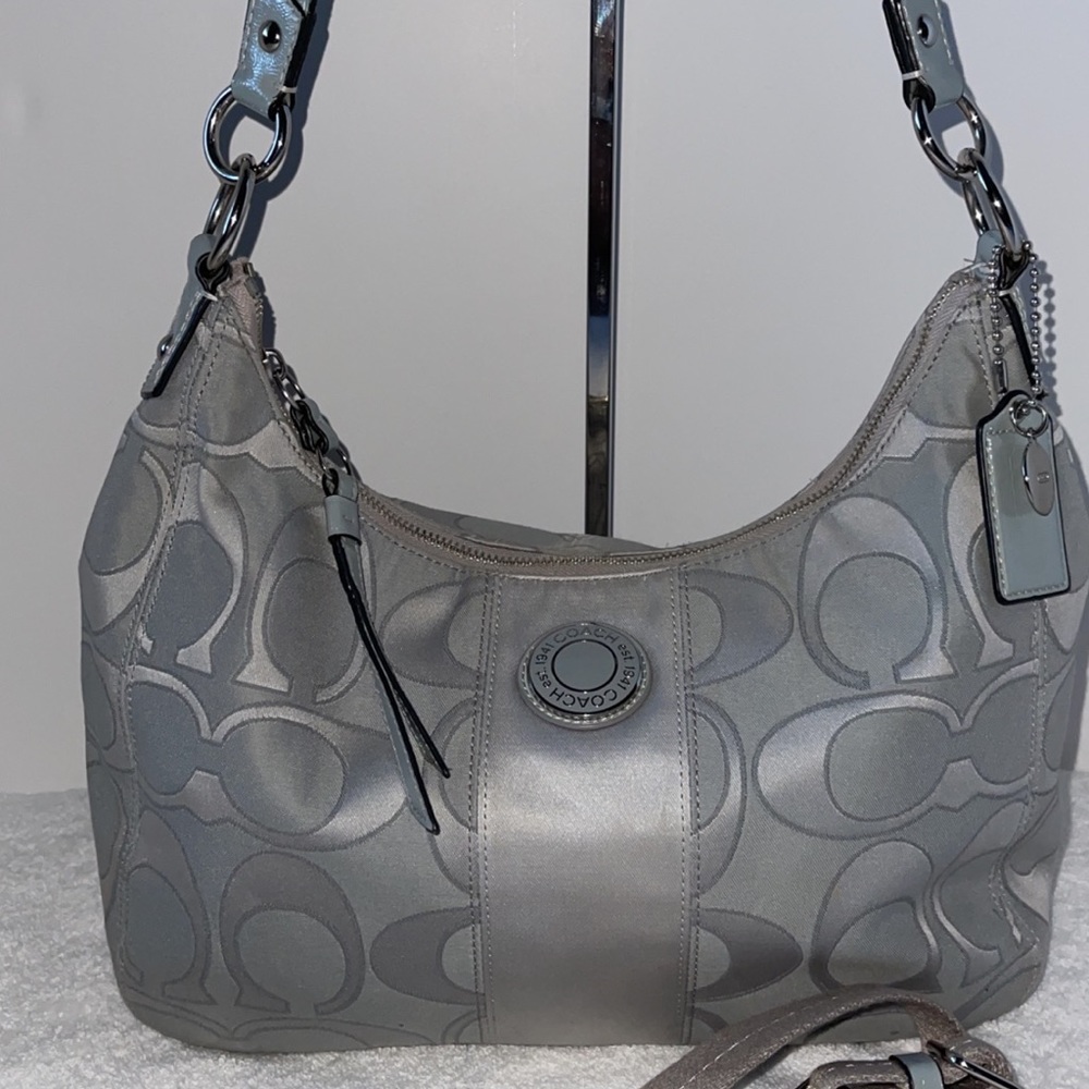 COACH SHOULDER BAG